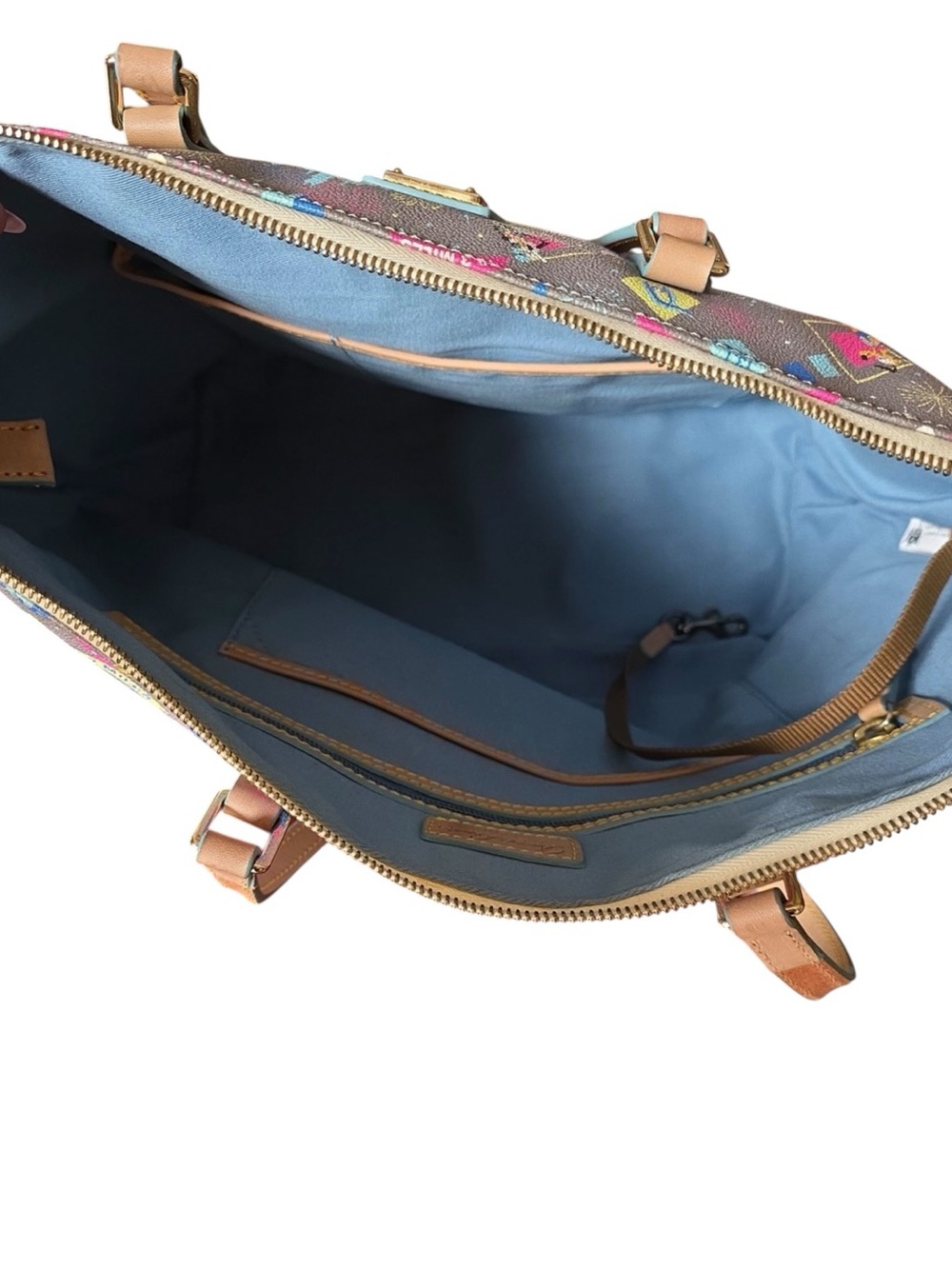 Dooney & Bourke X Disney Disneyland Marathon Weekend 2015 Tote NWOT - Picture 7 of 7